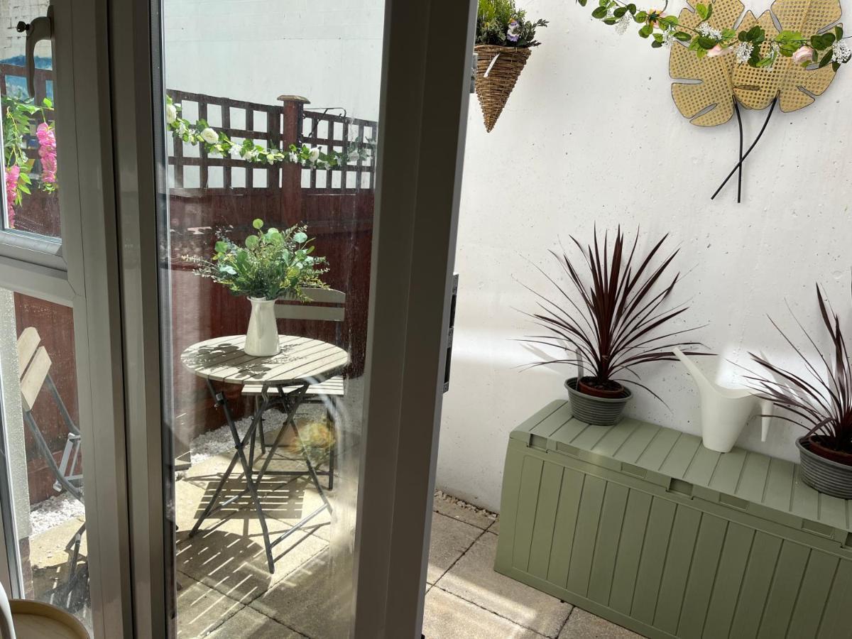 Town Centre White House Apartment Bournemouth Ngoại thất bức ảnh